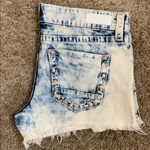 daytrip Jean shorts from Buckle